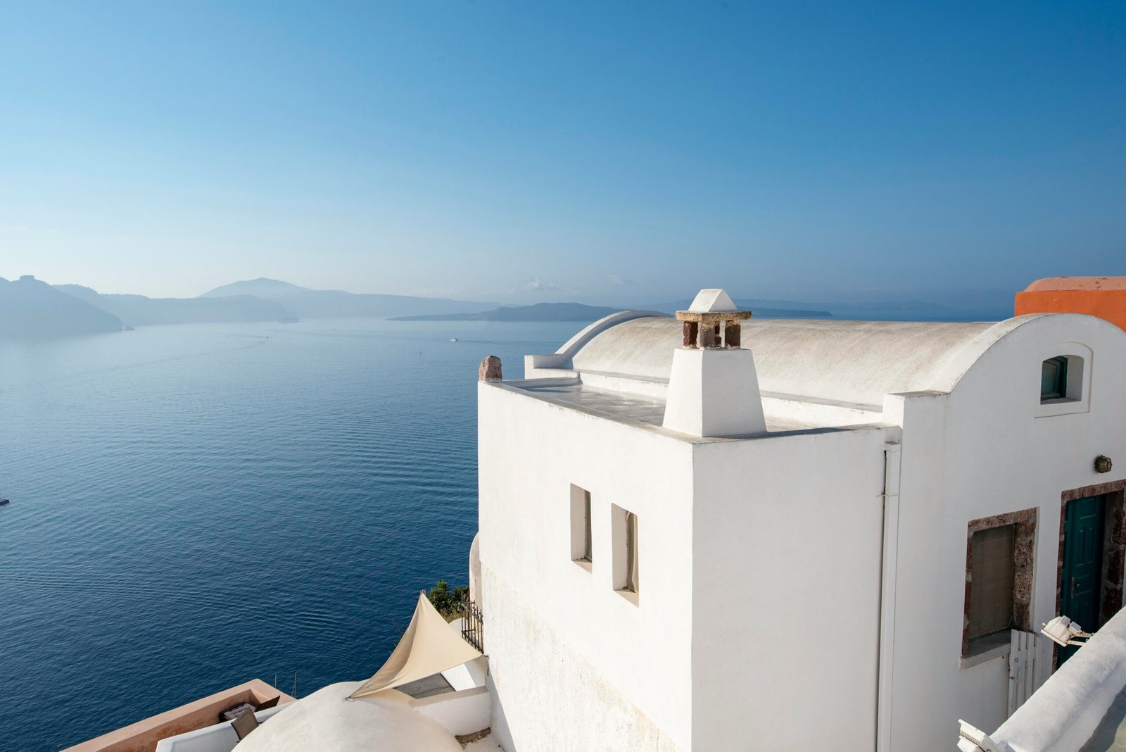 BookFlyTrip-Blog-Santorini Greece-A Beautiful Island in the Aegean Sea